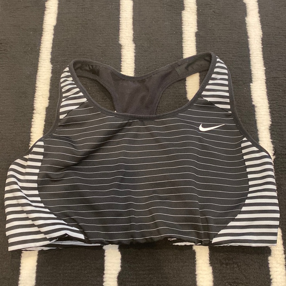 Nike Dri-Fit Sports Bra